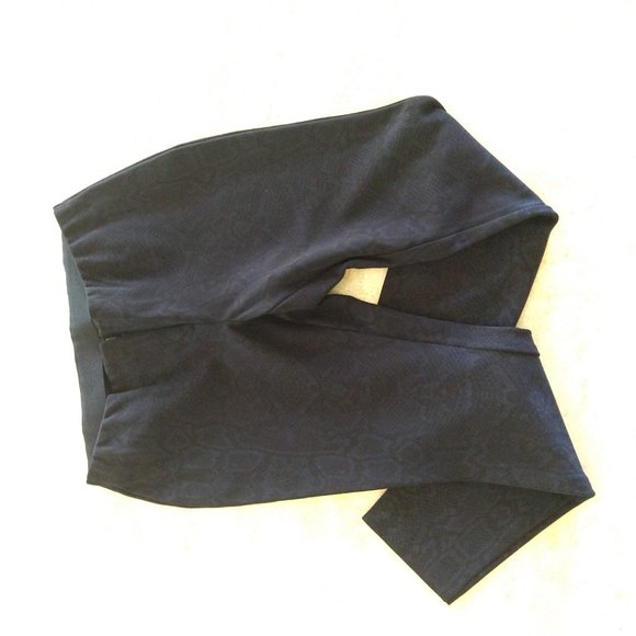 Alfina Designer Snake Skin Print Black Pants  6P - Picture 1 of 15